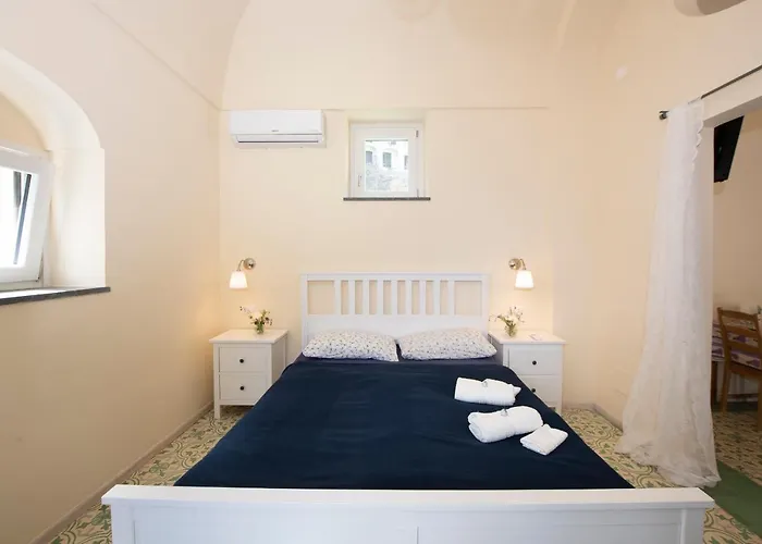 Casa Claudia Apartment *